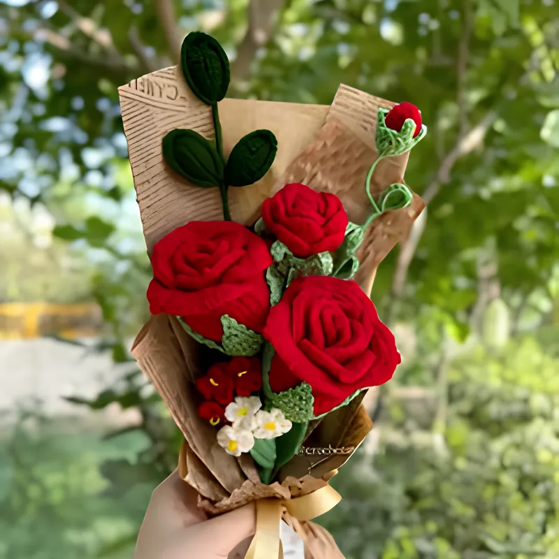 Handmade red and pink crochet rose bouquet